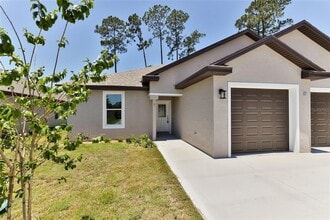 44 Easterly Pl in Palm Coast, FL - Building Photo - Building Photo