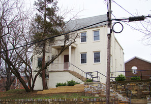 16th Street in Arlington, VA - Building Photo