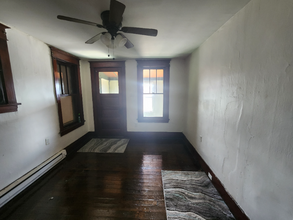 1915 11th Ave in Altoona, PA - Building Photo - Building Photo
