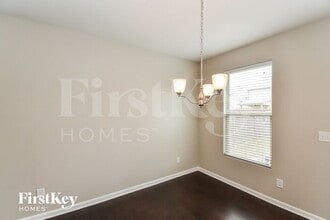 584 Dasheill Ln in Atlanta, GA - Building Photo - Building Photo
