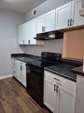 1921 Gornto Rd in Valdosta, GA - Building Photo - Building Photo