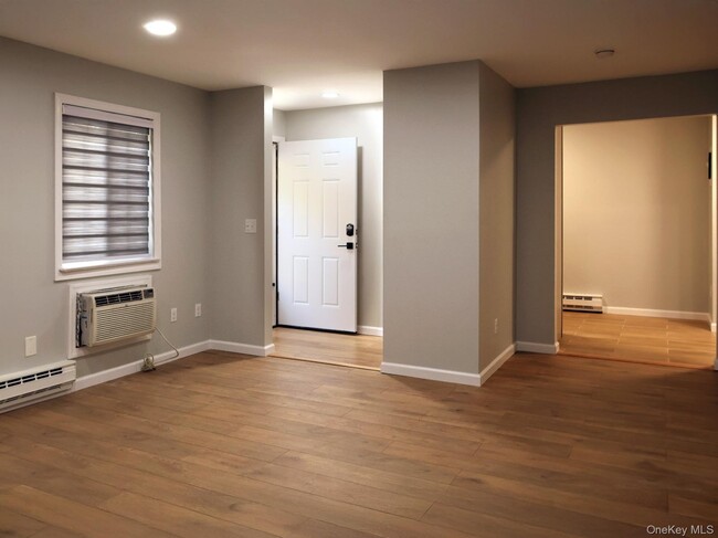 224 Fox Run Ln in Carmel, NY - Building Photo - Building Photo