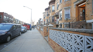 1708 74th St in Brooklyn, NY - Building Photo - Building Photo