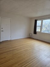 3218 Westgate Ave in Regina, SK - Building Photo - Building Photo