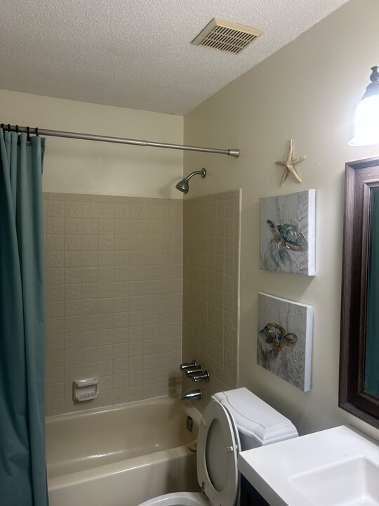234 Walmar Grove in St. Simons Island, GA - Building Photo
