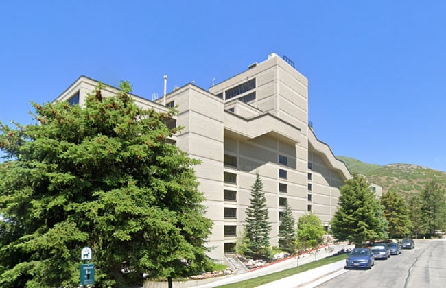 property at 3125 Kennedy Dr
