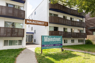 Elbow Mission Apartments in Calgary, AB - Building Photo - Building Photo