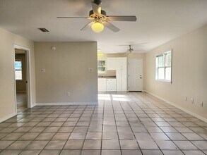 9100 Bay Pnes Rd in Elberta, AL - Building Photo - Building Photo