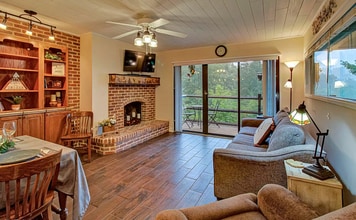 1081 Cove Rd in Sevierville, TN - Building Photo - Building Photo