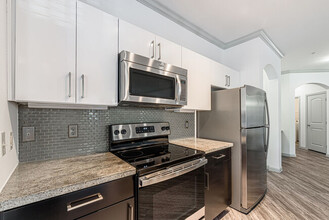 2814 S Bartell Dr in Houston, TX - Building Photo - Building Photo