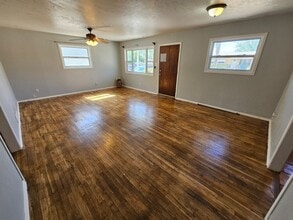 1310 Dewey Ln in Alamogordo, NM - Building Photo - Building Photo