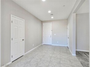 701 Monroe Hl Pl in Henderson, NV - Building Photo - Building Photo