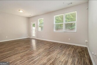 1881 Millstream Hollow in Conyers, GA - Building Photo - Building Photo
