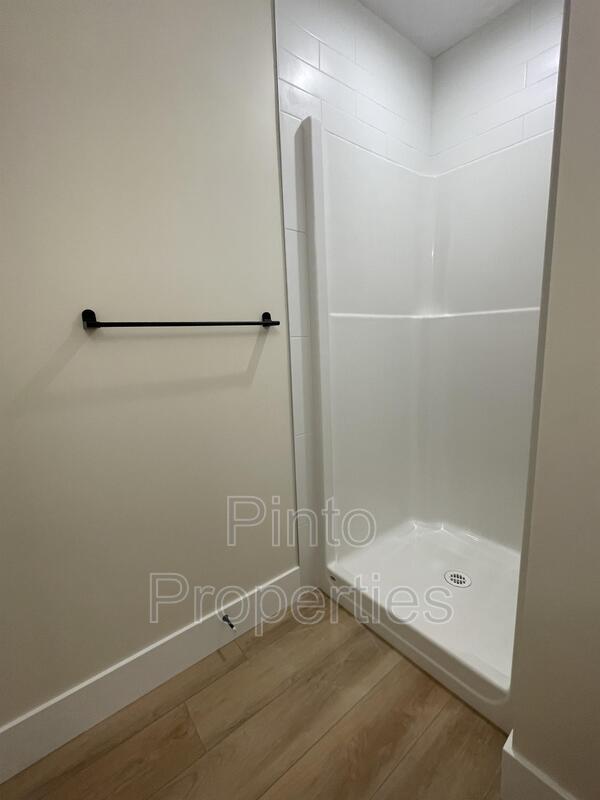 8715-8110 110 St NW in Edmonton, AB - Building Photo - Building Photo