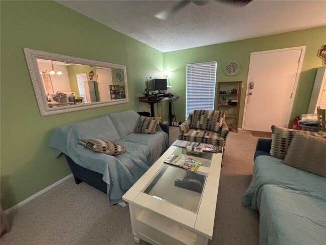 8911 Blind Pass Rd in St Pete Beach, FL - Building Photo - Building Photo