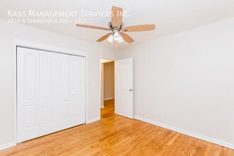 4816 N Springfield Ave in Chicago, IL - Building Photo - Building Photo