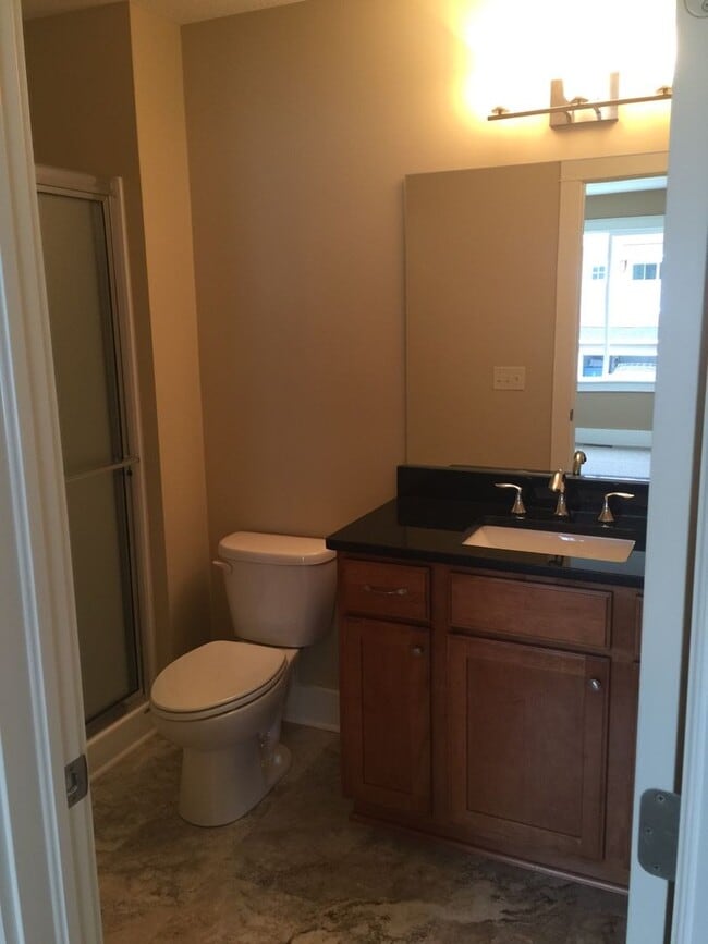 property at 2967 Creekside Ct