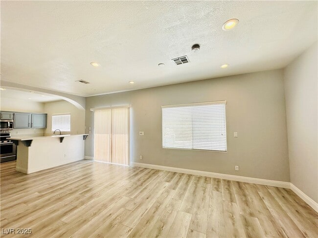 property at 7217 W Mesa Vista Ave