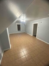 922 Summer St-Unit -2 in Hammond, IN - Foto de edificio - Building Photo