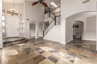 7690 E San Fernando Dr in Scottsdale, AZ - Building Photo - Building Photo