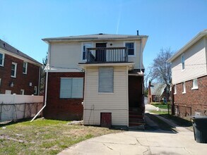 14576 Asbury Park in Detroit, MI - Building Photo - Building Photo