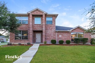 1202 Jewel Ln in Lancaster, TX - Building Photo