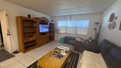 500 SE 2nd Ave in Deerfield Beach, FL - Building Photo - Building Photo