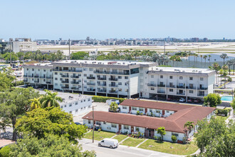 Virginia Gardens Condominium in Virginia Gardens, FL - Building Photo - Building Photo