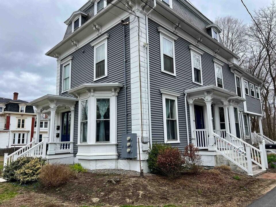 46 Cushing St in Dover, NH - Building Photo