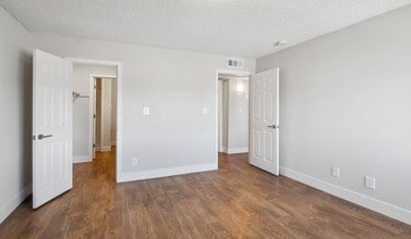 Meadow Creek in Boulder, CO - Building Photo - Building Photo