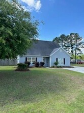 35 Oscar Ct in Ellabell, GA - Foto de edificio - Building Photo