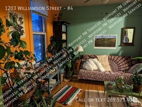 1203 Williamson St in Madison, WI - Building Photo - Building Photo