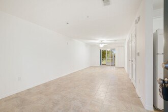 4276 Calinda Ln in Niceville, FL - Building Photo - Building Photo