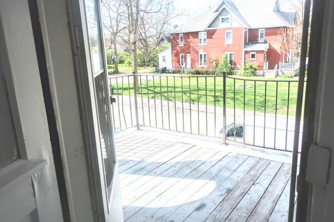 1 W Orchard Pl, Unit 3