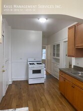 4935 W 18th St in Cicero, IL - Building Photo - Building Photo