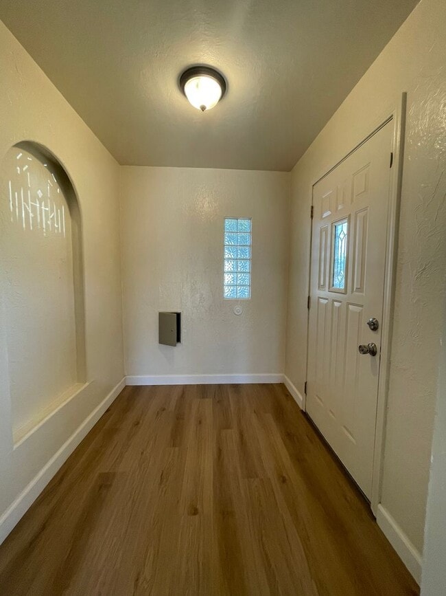 125 N Elm Ave in Ripon, CA - Building Photo - Building Photo