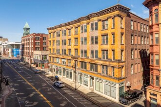 Colonial Block in Springfield, MA - Building Photo - Building Photo