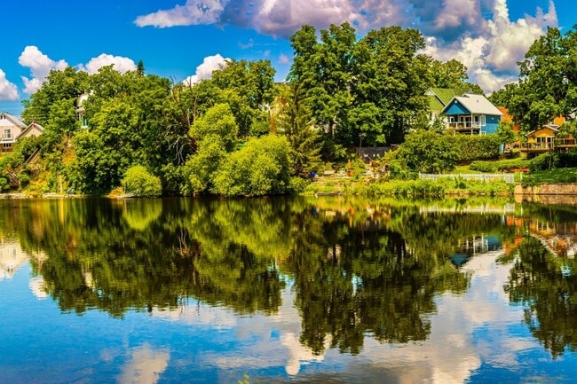 Apartments for rent in Mississippi Mills, ON