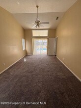 10422 Henderson St in Spring Hill, FL - Building Photo - Building Photo