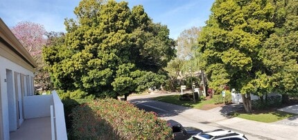 5210 Wedgewood Ln in Sarasota, FL - Building Photo - Building Photo