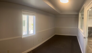 2510 Fairview Ave E, Unit 200 in Seattle, WA - Building Photo - Building Photo