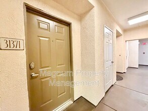31371 Taylor Ln in Temecula, CA - Foto de edificio - Building Photo