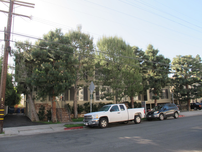 12320 Texas Ave in Los Angeles, CA - Building Photo - Building Photo