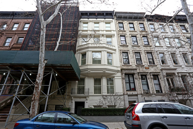 39 W 76th St in New York, NY - Building Photo - Building Photo