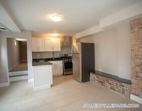 60 Atherton St, Unit 1R in Somerville, MA - Building Photo - Building Photo