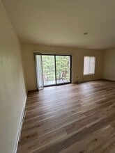 6936 Hanover Pkwy in Greenbelt, MD - Building Photo - Building Photo