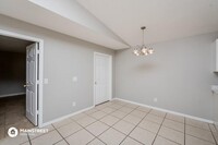 828 Trina Ln in Lakeland, FL - Building Photo - Building Photo