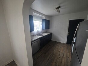 126 N 44th St in Belleville, IL - Building Photo - Building Photo