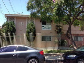 1151-1155 Walnut Ave. in Long Beach, CA - Building Photo - Building Photo