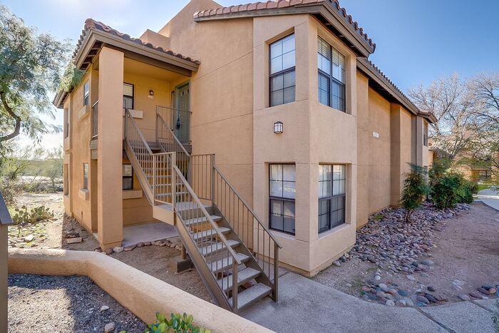 6651 N Campbell Ave-Unit -235 in Tucson, AZ - Building Photo